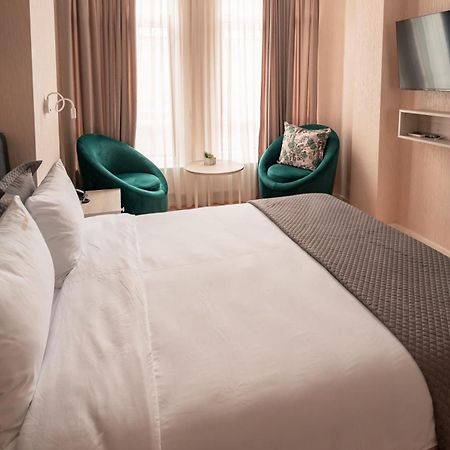 טביליסי Hotel Well Inn מראה חיצוני תמונה