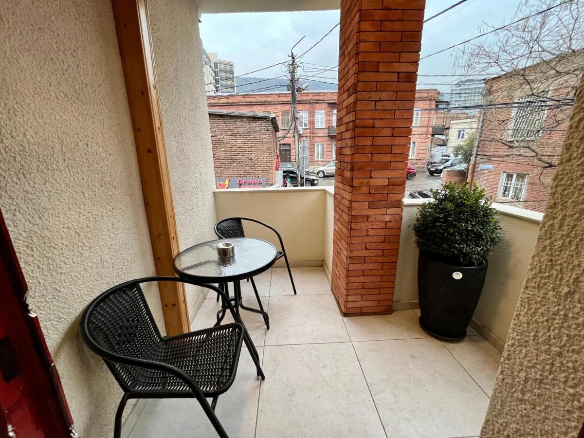 טביליסי Hotel Well Inn מראה חיצוני תמונה
