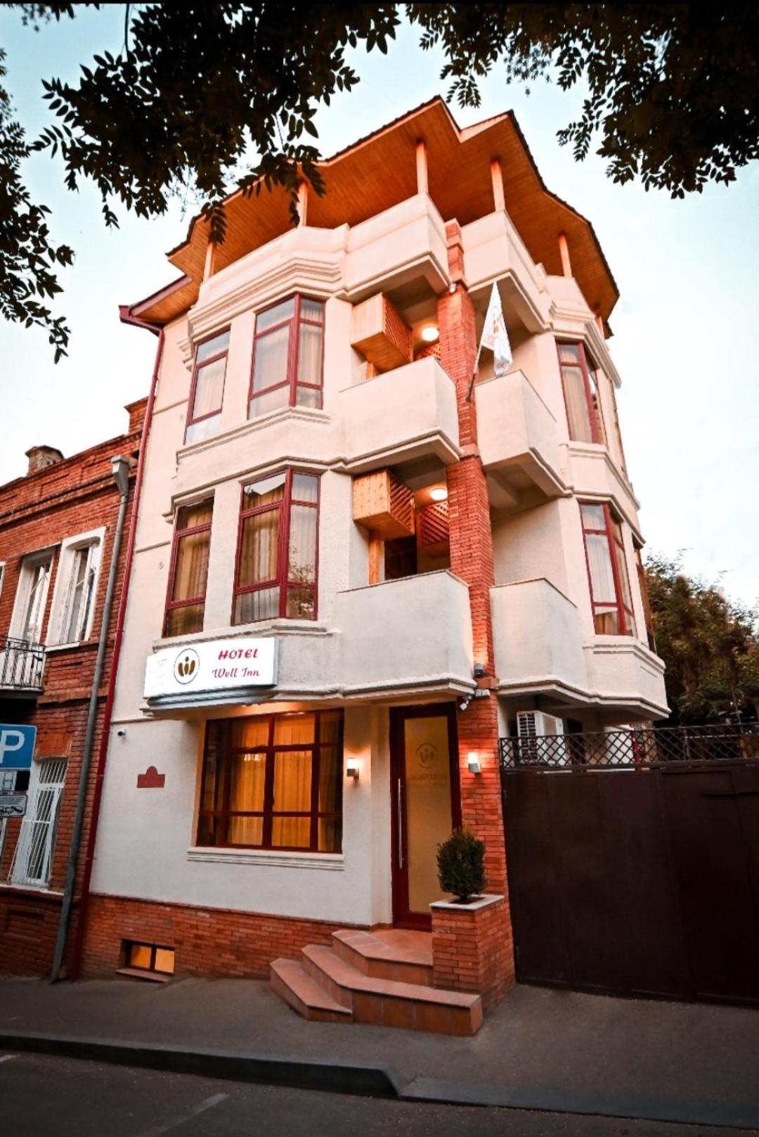 טביליסי Hotel Well Inn מראה חיצוני תמונה