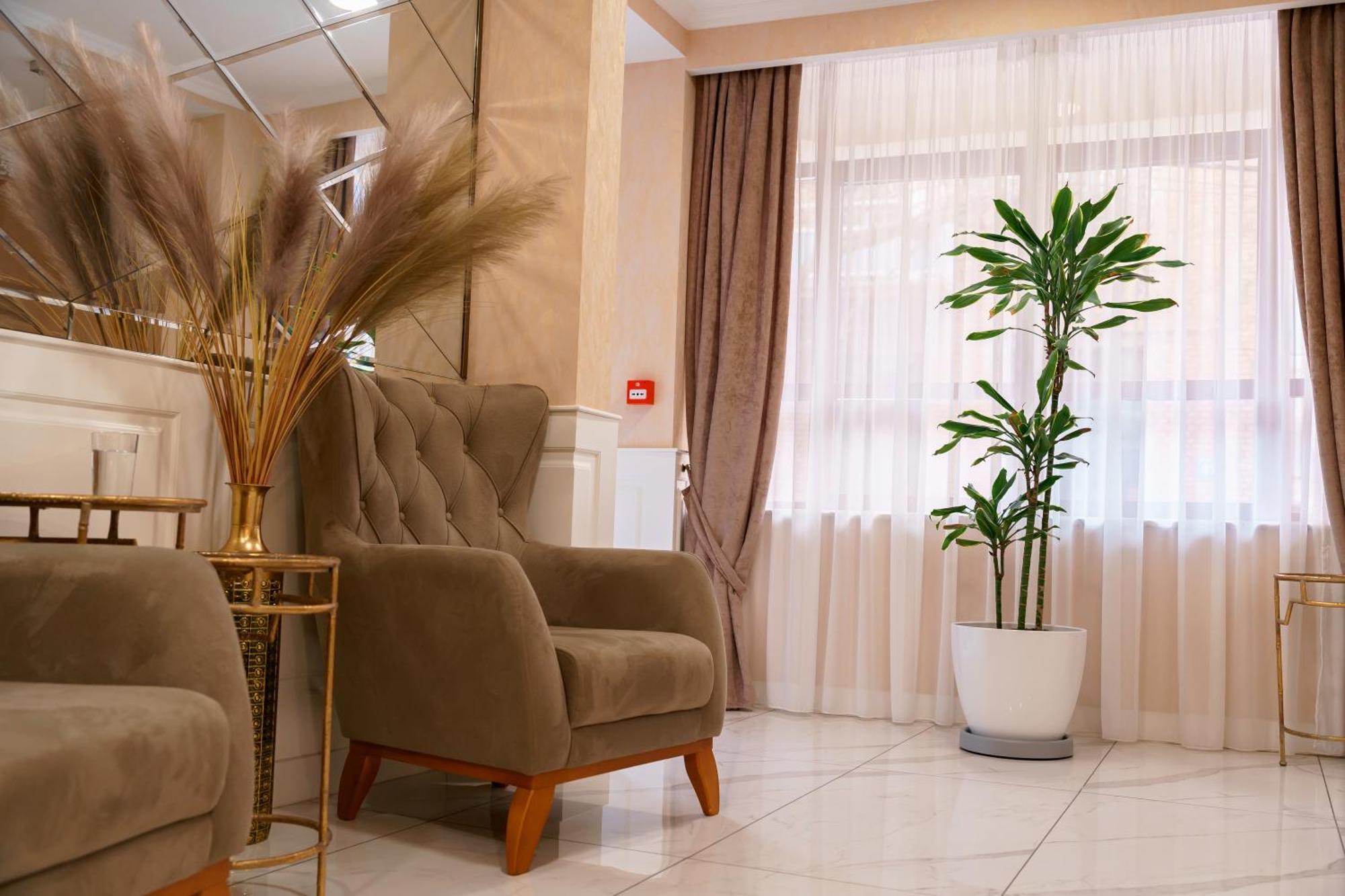 טביליסי Hotel Well Inn מראה חיצוני תמונה