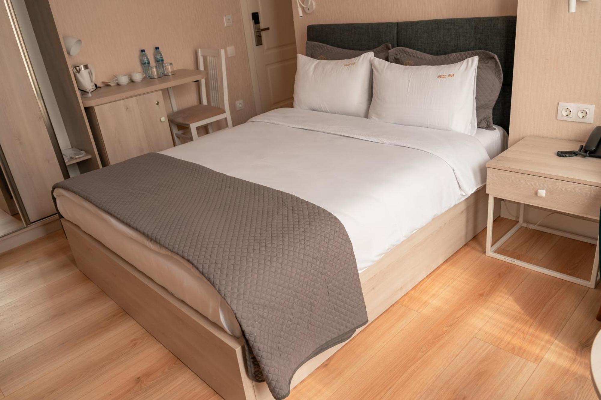 טביליסי Hotel Well Inn מראה חיצוני תמונה